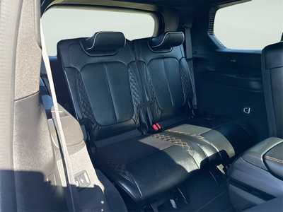 2024 Jeep Grand Cherokee L, $50990. Photo 10