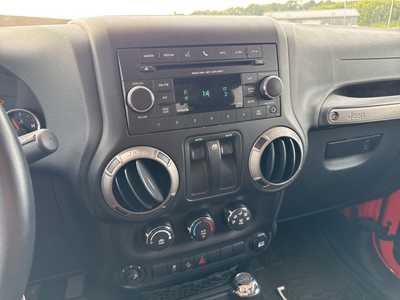 2015 Jeep Wrangler, $18990. Photo 7