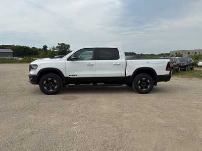 2019 RAM 1500 Crew Cab, $34990. Photo 4