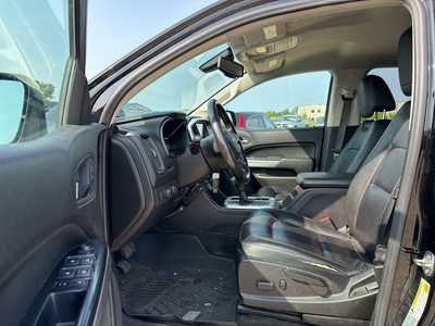 2015 Chevrolet Colorado Crew Cab, $14990. Photo 6