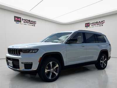 2025 Jeep Grand Cherokee L, $49140. Photo 3