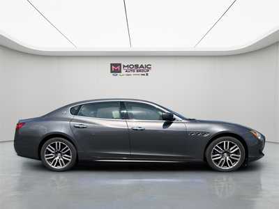 2015 Maserati Quattroporte, $21990. Photo 8