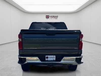 2020 Chevrolet 1500 Crew Cab, $22990. Photo 6