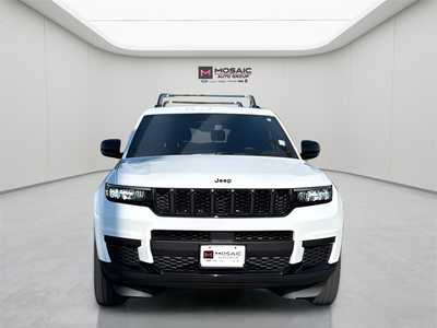 2022 Jeep Grand Cherokee L, $29990. Photo 2
