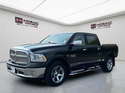 2017 RAM 1500 Crew Cab, $17990. Photo 3