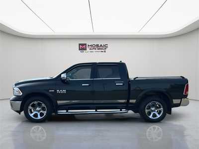 2017 RAM 1500 Crew Cab, $17990. Photo 4