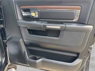 2017 RAM 1500 Crew Cab, $17990. Photo 9