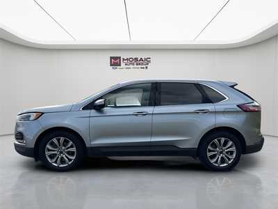 2023 Ford Edge, $25490. Photo 4