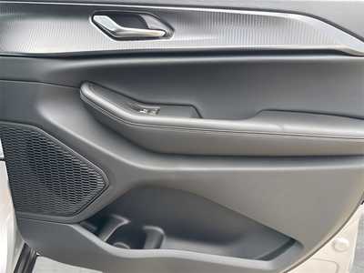 2025 Jeep Grand Cherokee, $34538. Photo 9
