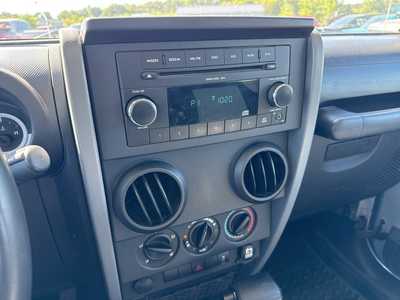 2010 Jeep Wrangler, $13490. Photo 7