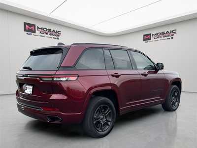 2025 Jeep Grand Cherokee, $43490. Photo 7