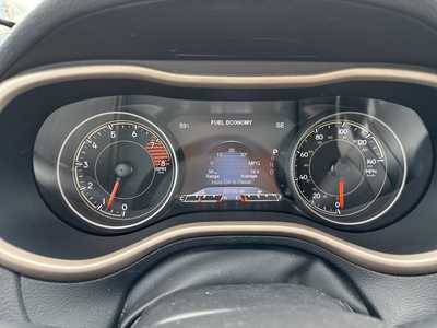 2018 Jeep Cherokee, $18990. Photo 10