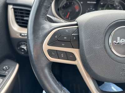 2018 Jeep Cherokee, $18990. Photo 11