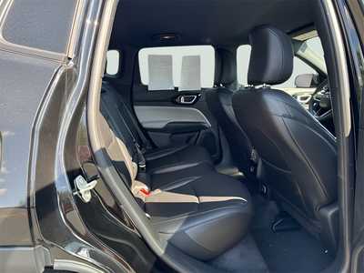 2024 Jeep Compass, $25790. Photo 11