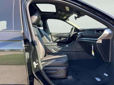 2025 Jeep Grand Cherokee L, $40998. Photo 10