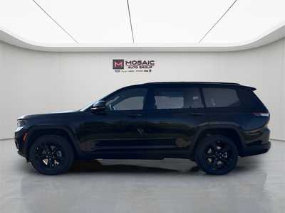 2025 Jeep Grand Cherokee L, $40998. Photo 4