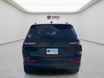 2025 Jeep Grand Cherokee L, $40998. Photo 6