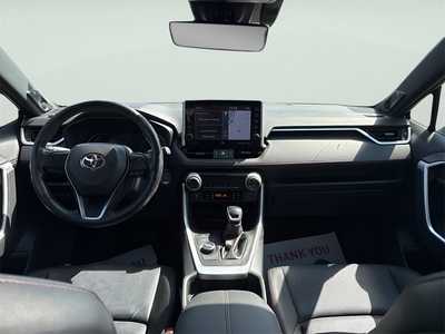 2021 Toyota RAV4, $33490. Photo 12