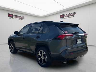 2021 Toyota RAV4, $33490. Photo 5