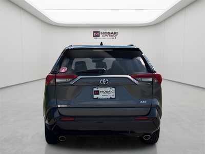 2021 Toyota RAV4, $33490. Photo 6