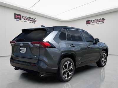 2021 Toyota RAV4, $33490. Photo 7