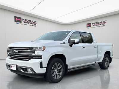 2022 Chevrolet 1500 Crew Cab, $41990. Photo 3