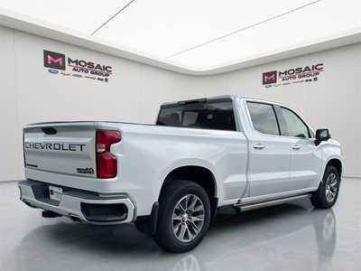 2022 Chevrolet 1500 Crew Cab, $41990. Photo 7
