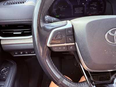 2024 Toyota Grand Highlander, $49990. Photo 10