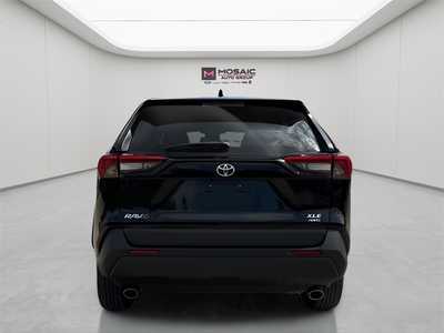2022 Toyota RAV4, $26990. Photo 6