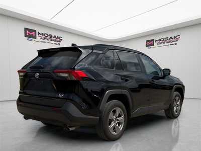 2022 Toyota RAV4, $26990. Photo 7