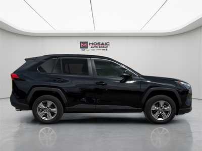 2022 Toyota RAV4, $26990. Photo 8