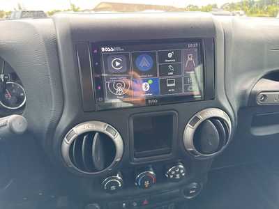 2013 Jeep Wrangler Unlimited, $15990. Photo 7