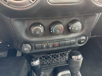 2013 Jeep Wrangler Unlimited, $15990. Photo 8