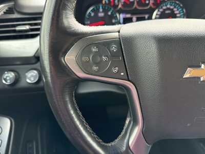 2018 Chevrolet Suburban, $21990. Photo 11