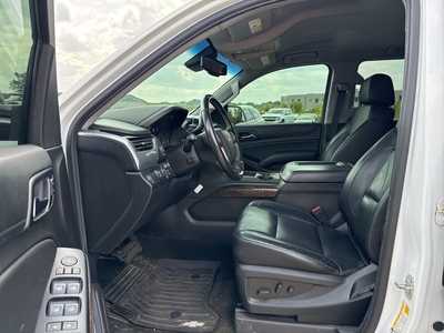 2018 Chevrolet Suburban, $21990. Photo 6