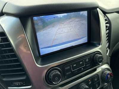 2018 Chevrolet Suburban, $21990. Photo 8