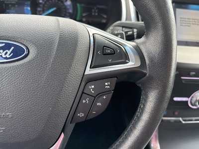 2019 Ford Edge, $18990. Photo 11