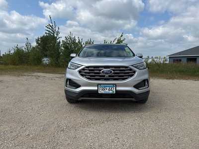 2019 Ford Edge, $18990. Photo 2