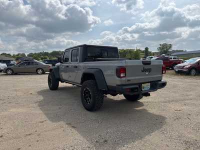 2020 Jeep Gladiator, $24990. Photo 5