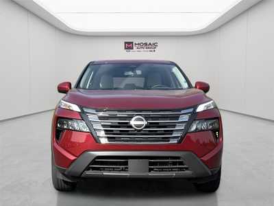2024 Nissan Rogue, $24990. Photo 2