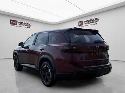 2024 Nissan Rogue, $24990. Photo 5