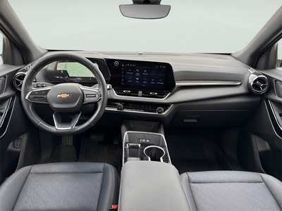 2025 Chevrolet Equinox, $29990. Photo 12