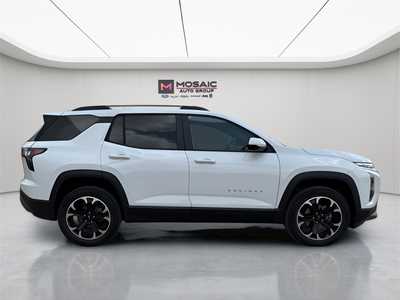 2025 Chevrolet Equinox, $29990. Photo 8