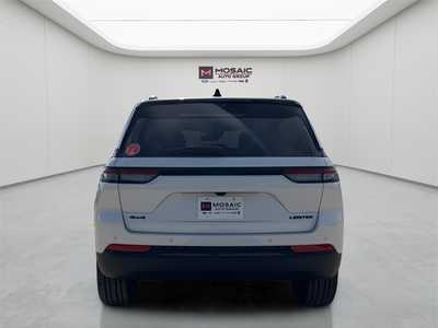 2025 Jeep Grand Cherokee, $46684. Photo 6