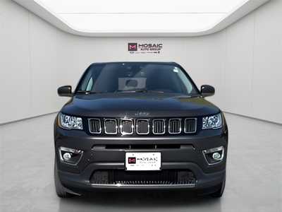 2019 Jeep Compass, $16990. Photo 8