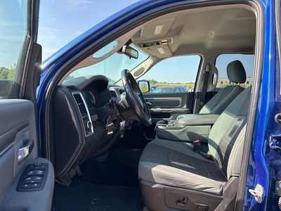 2014 RAM 1500 Crew Cab, $17990. Photo 6