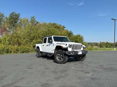 2020 Jeep Gladiator, $30990. Photo 1