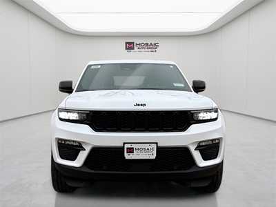 2025 Jeep Grand Cherokee, $45639. Photo 2