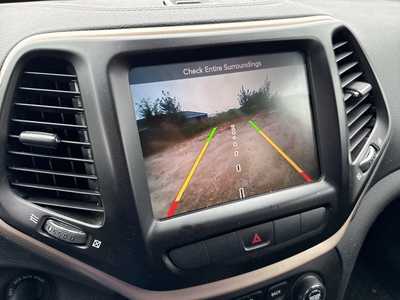 2015 Jeep Cherokee, $7990. Photo 7