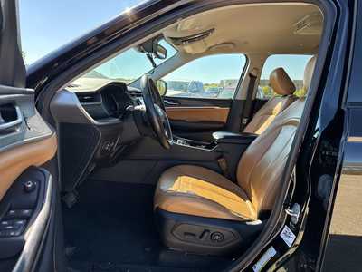 2021 Jeep Grand Cherokee L, $24990. Photo 6